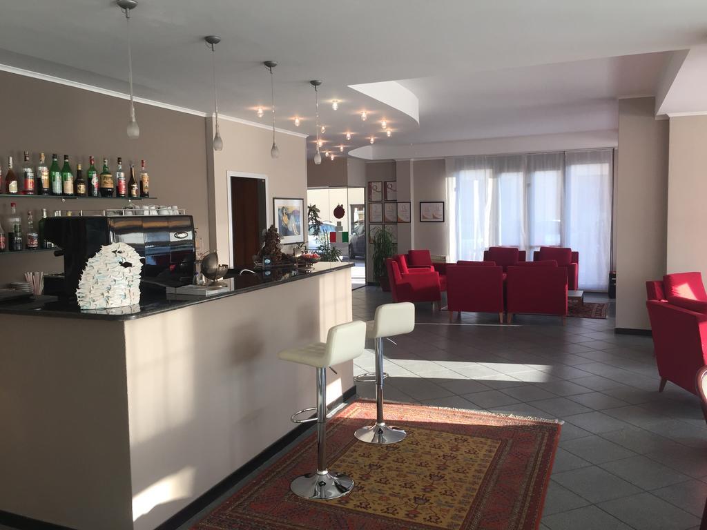 Hotel Internazionale Финале Лигуре Экстерьер фото
